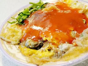 Traditional Chinese cuisine: oyster pancake