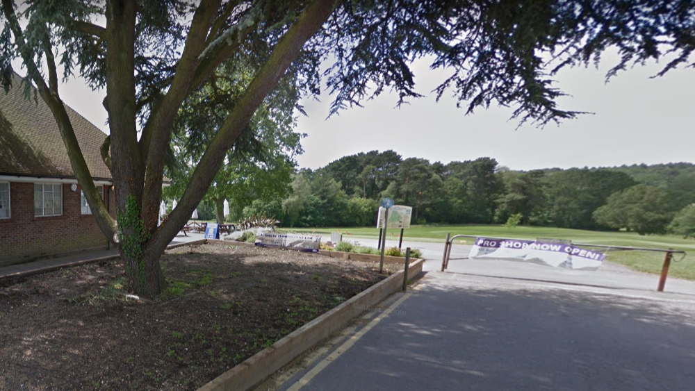 Police Hunt Naked Man Who Followed And Threatened Woman On Bassett Golf