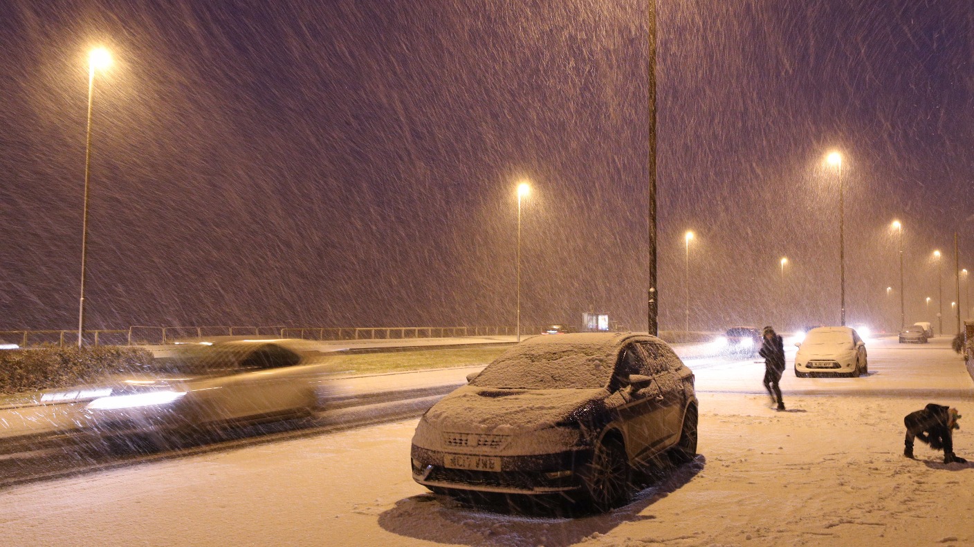 Drivers Warned Of Treacherous Conditions At Start Of Working Week