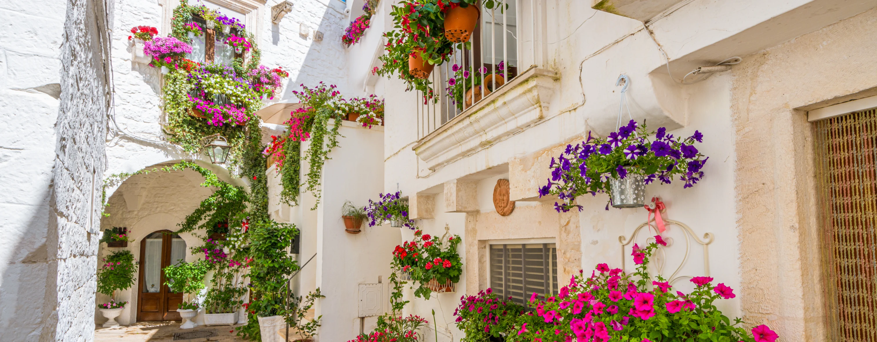 Glimpse of a small square in Cisternino, Puglia