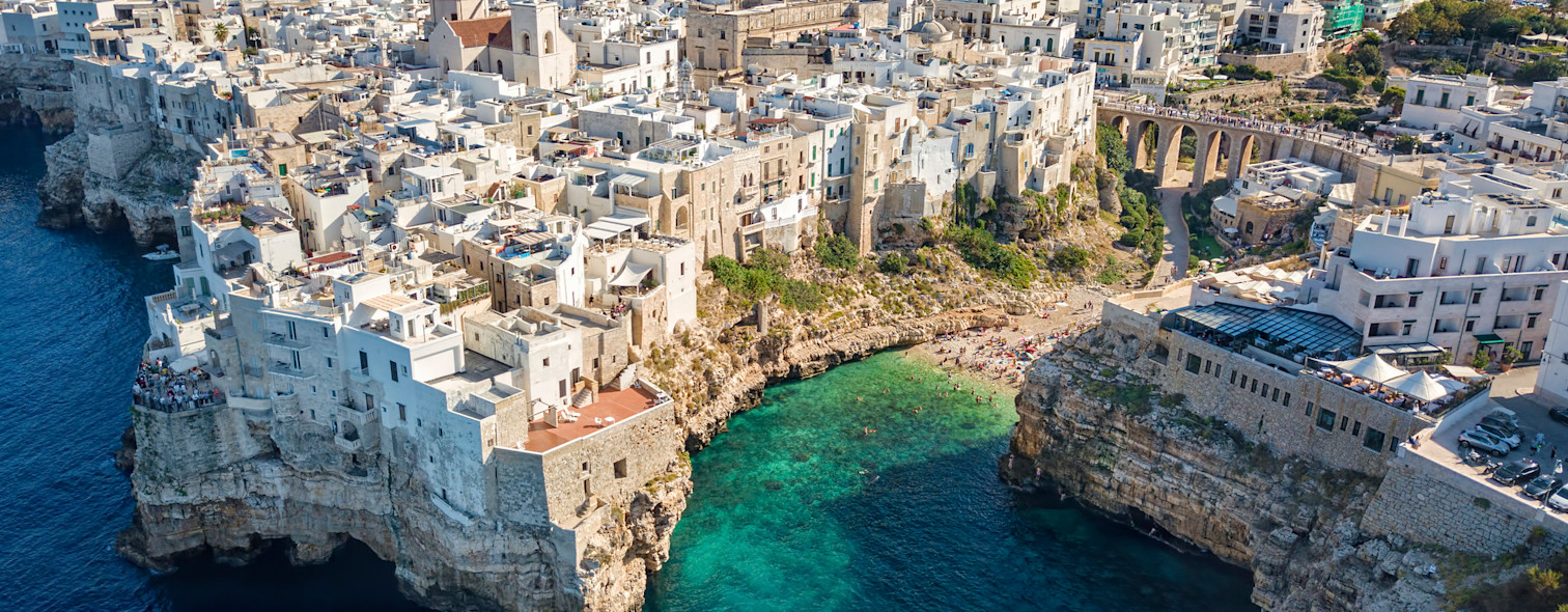 Polignano a Mare vista dall'alto