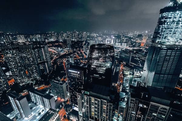 how to sell enterprise saas