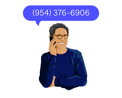 Man on phone calling 954-376-6906 to speak with a specialist about Medicare Advantage plans.
