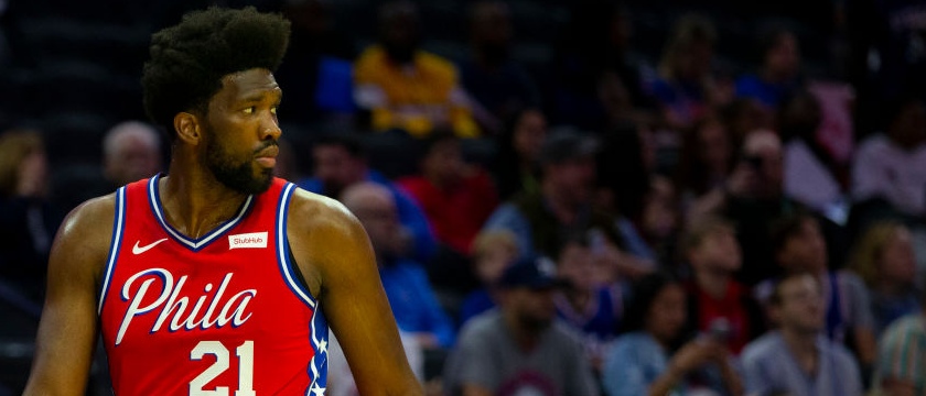r-nba-76ers-embiid-231019.jpg