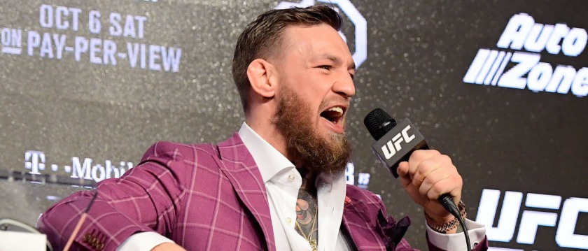 r-ufc-conor-mcgregor-mic.jpg