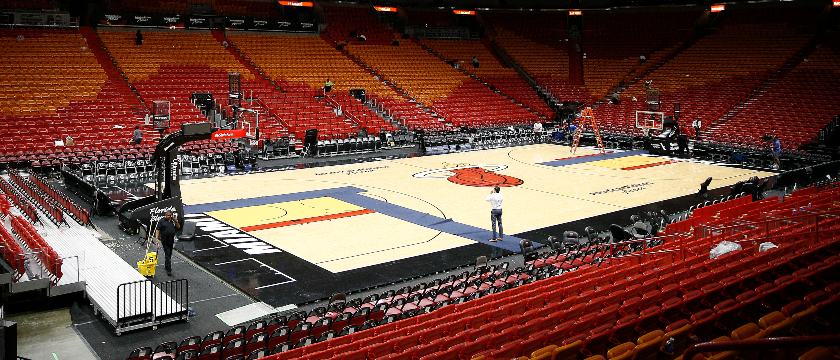 r-nba-heat-empty-court-190320.jpg