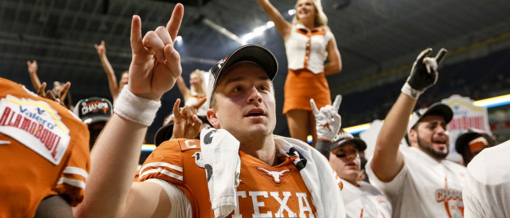 r-cfb-sam-ehlinger-texas-032320.jpg