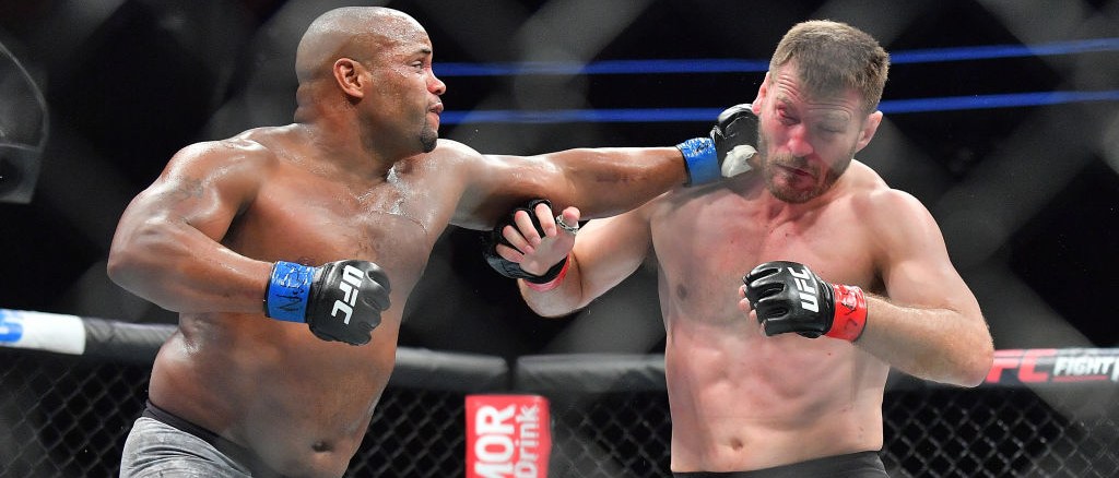 r-ufc-cormier-miocic-1.jpg