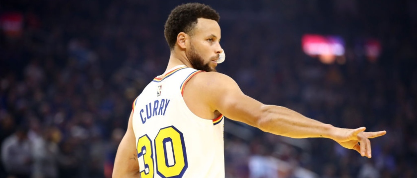 r-nba-gsw-warriors-steph-curry-261020.jpg