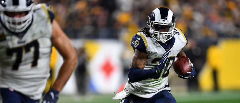 r-nfl-rams-gurley-161119.jpg