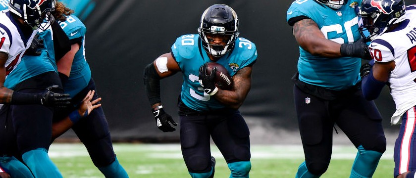 r-nfl-jaguars-james-robinson-111120.jpg
