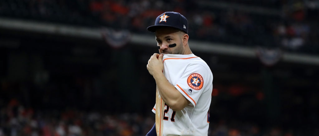 r-mlb-hou-astros-altuve-251019.jpg