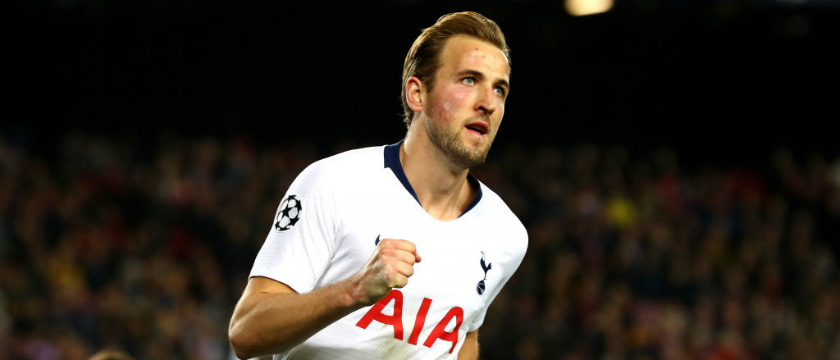 r-tottenham-spurs-soccer-harry-kane.jpg
