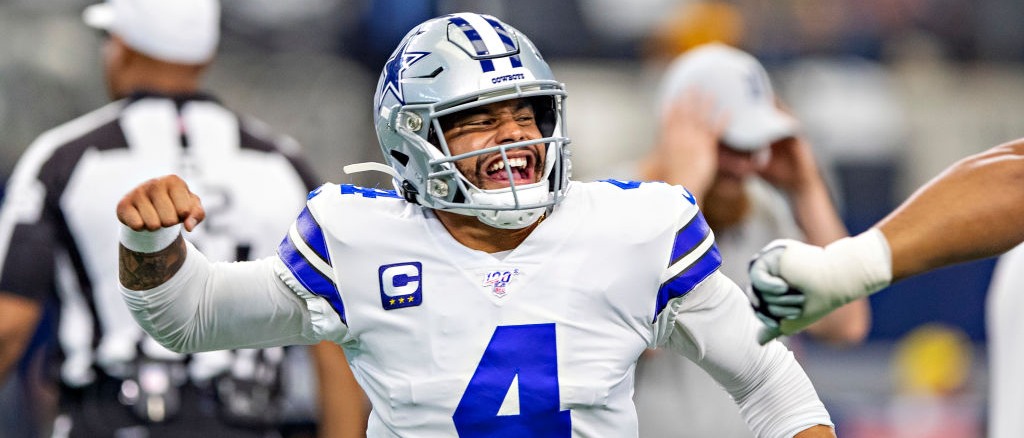 Dallas Cowboys Dak Prescott Fist Pump
