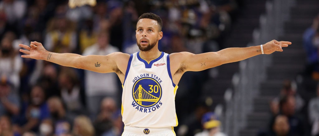 r-nba-gsw-steph-curry-celebration-2021.jpg