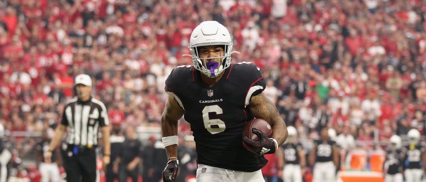 nfl-james-conner-cardinals-2021.jpg