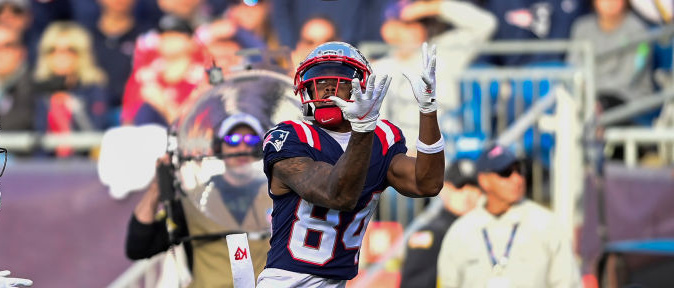 r-nfl-ne-patriots-kendrick-bourne-2021.jpg