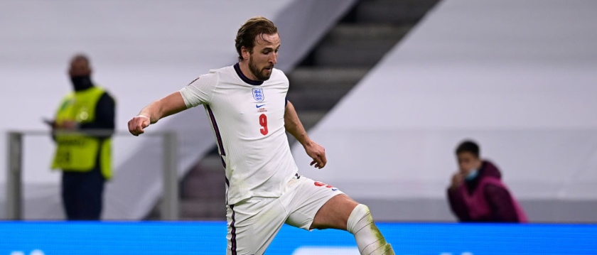 r-soccer-england-harry-kane-100621.jpg