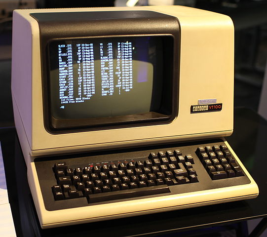 541px-DEC VT100 terminal