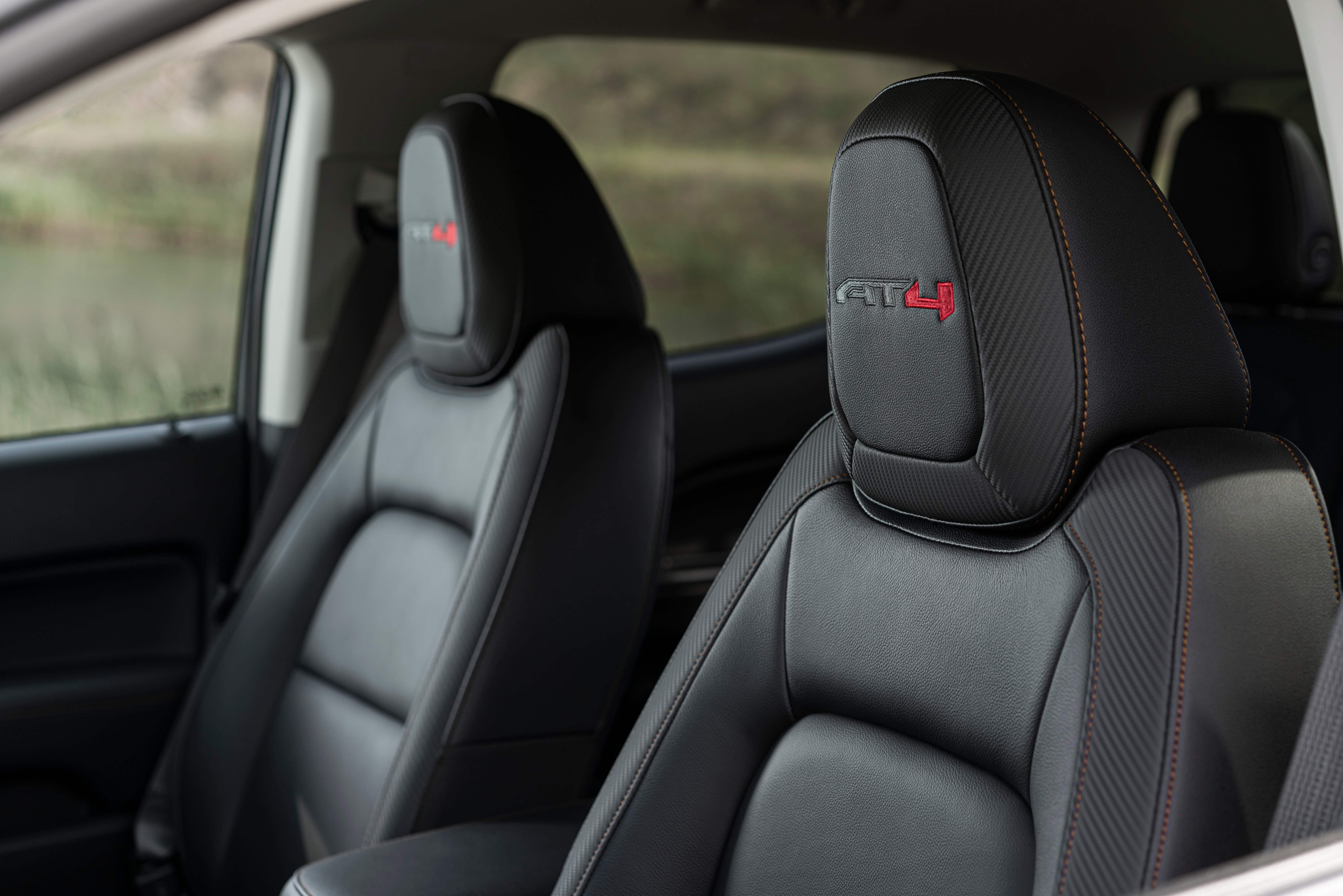 The front seat of a 2022 GMC Canyon AT4.