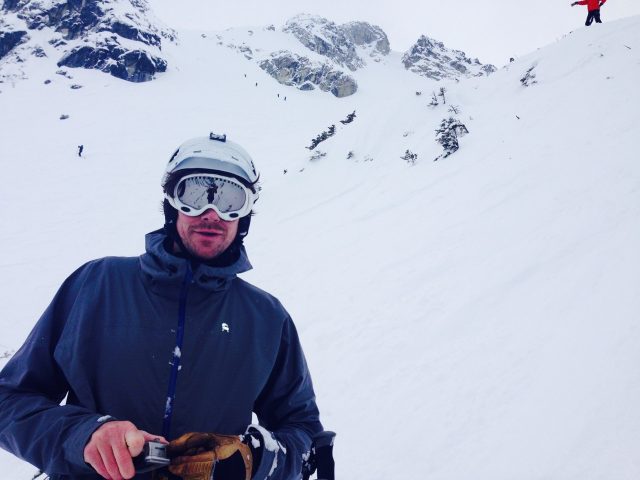 Fabian Kuttner skiing