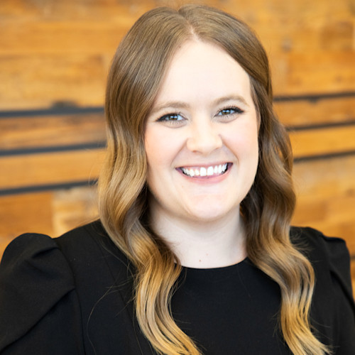 Lauren-Smith  Lauren-Smith Square-Low-Res-300x300