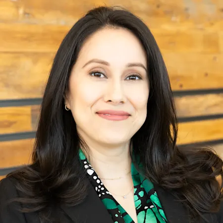 Christina-Leipold Christina-Leipold-Square-Crop-Low-Res