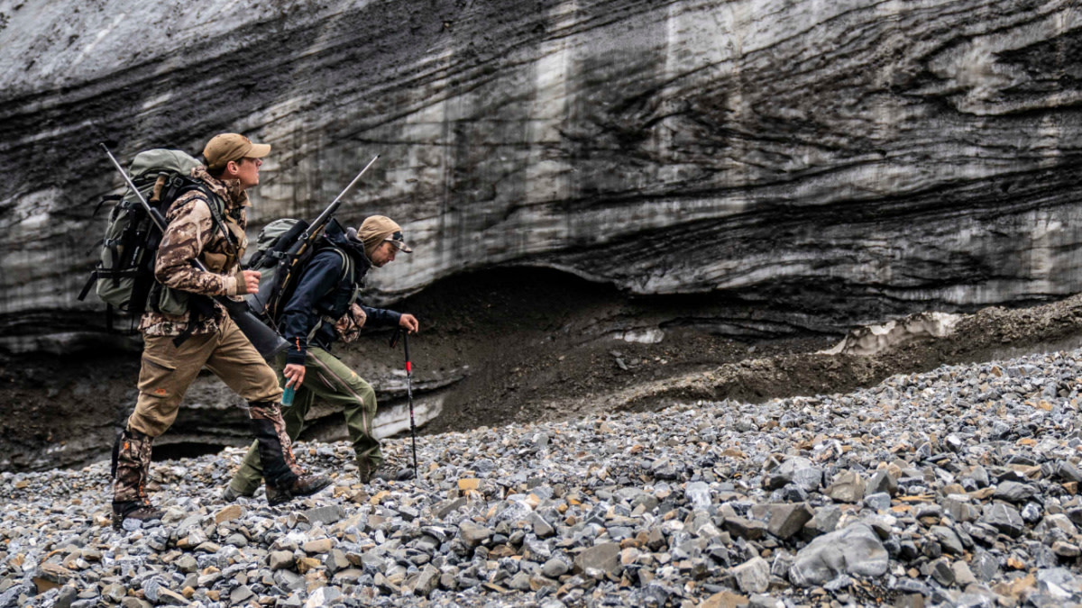 .300 Win. Mag. vs. .338 Lapua Mag.
