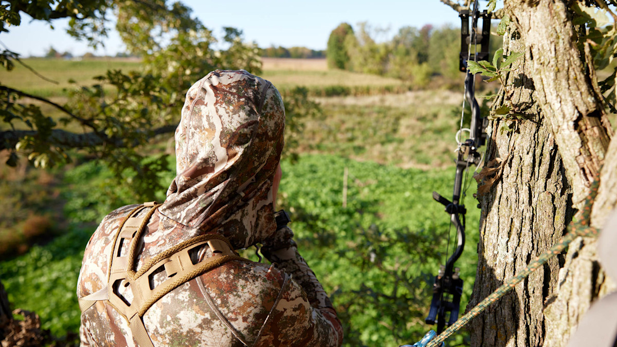 231129_MARK KENYON_MI_ARCHERY_WHITETAIL-2-2.jpg