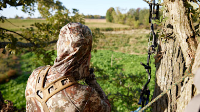 231129_MARK KENYON_MI_ARCHERY_WHITETAIL-2-2.jpg