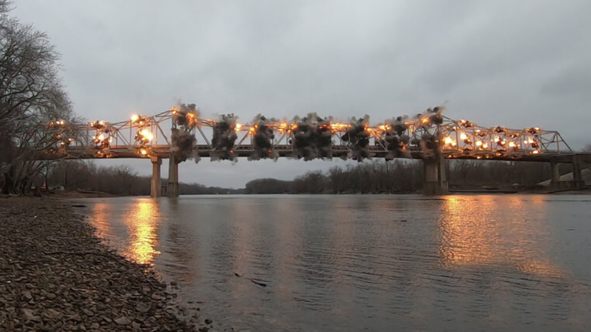 3 Illinois Anglers Killed in Unexplained Explosion