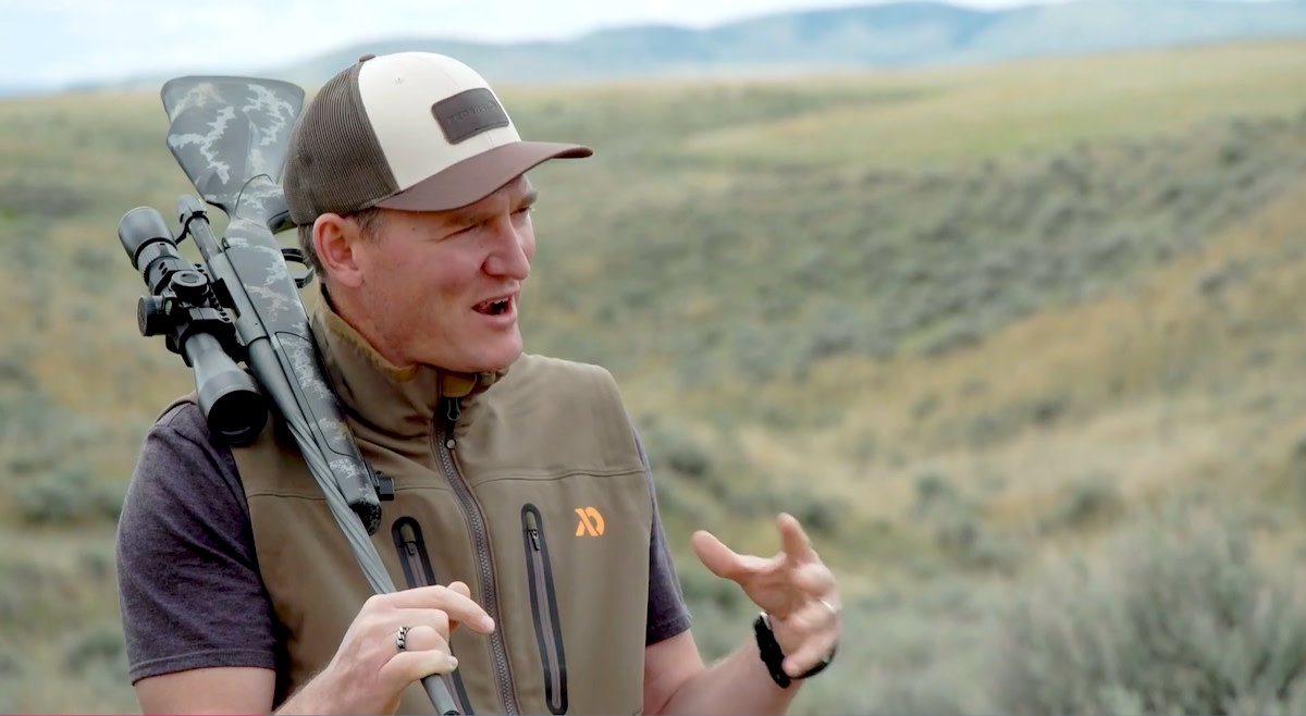 Video: Introducing the Weatherby Vanguard MeatEater Edition Rifle