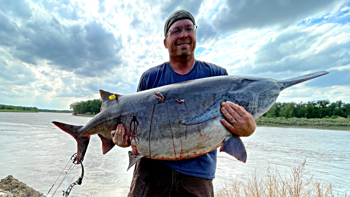 Photos: Montanan Breaks Bowfishing World Record for Paddlefish