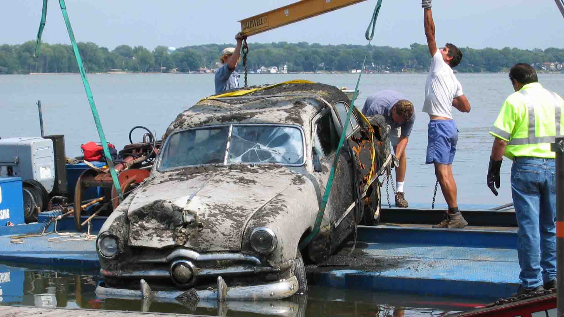 WickCar,Barge,Aug2006,JeffNelsonPhoto-2