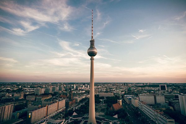 article-german-launch-image-1.png