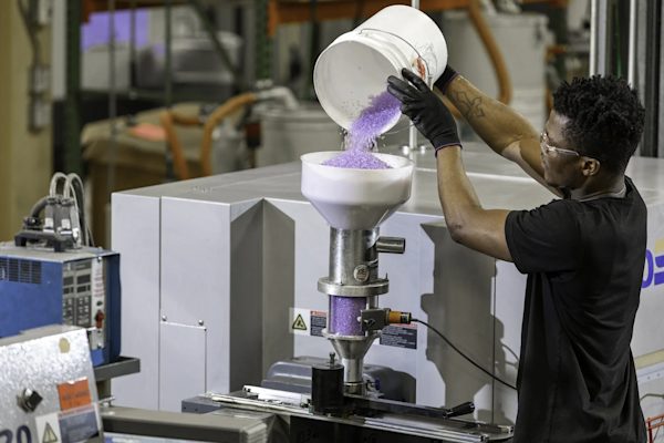 resin process factory