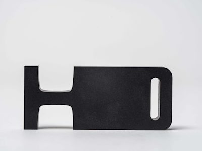 e5bab0e4-a0f5-4e6d-9d66-0284d727fd1b_02-Nylon6-30perc-GF-Black_WEB_02.jpg