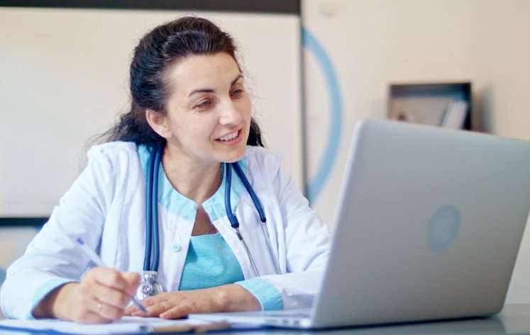Telemedicina: prepárate para trabajar en línea