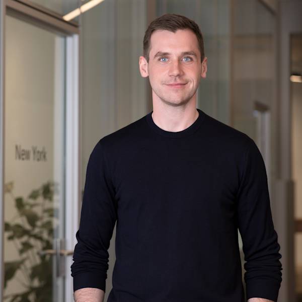 Timo Meyer, headshot.