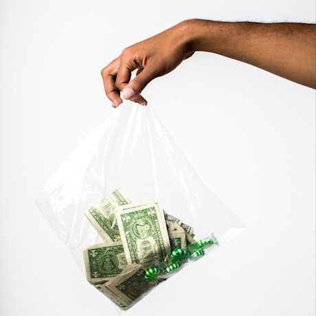 N26 how to save money as a teenager - coins - photo by Steve Johnson