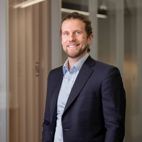 Jan Kemper, Chief Financial Officer.