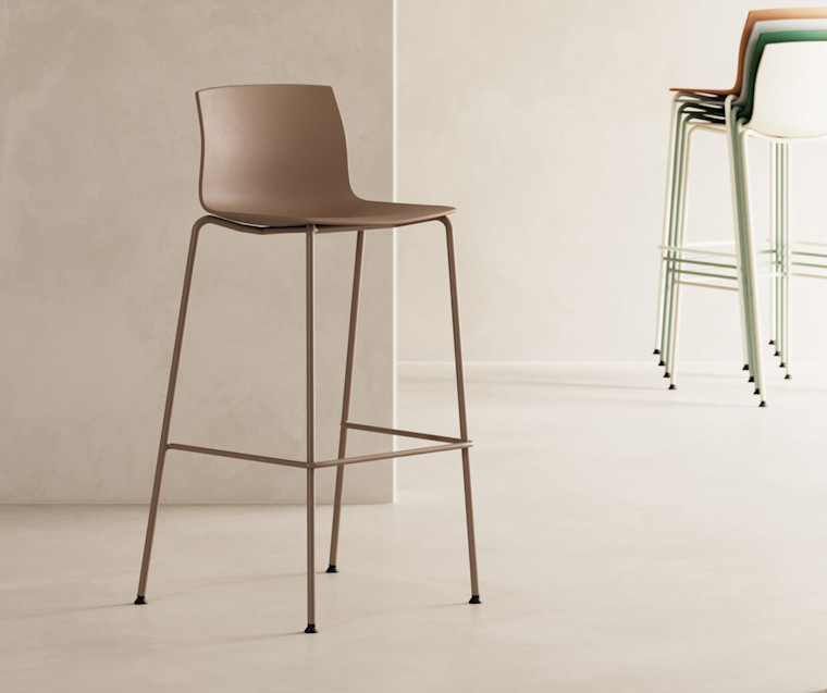 Kabi stool