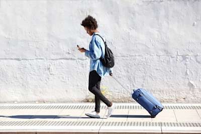 Media / Mobility / 3G-to-VoLTE Roaming / Multicard - Related Content / Card / Image / Mitigating the Roaming Gap