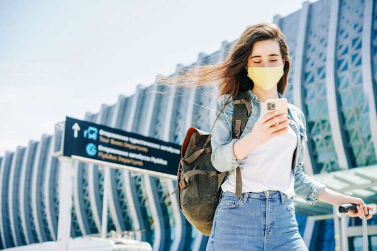 POST / airport-mobile-marketing-768x512
