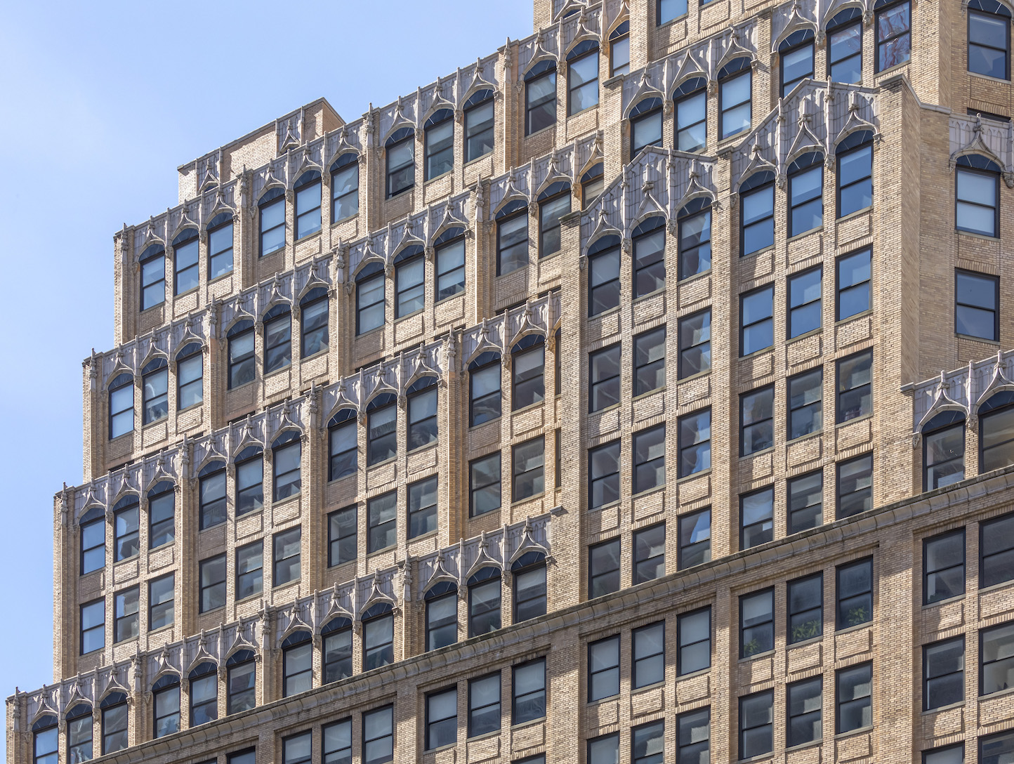 245 Fifth Ave
