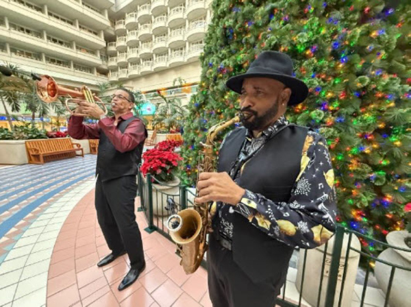 Holiday-Concert-press-release-photo-2024-12-05
