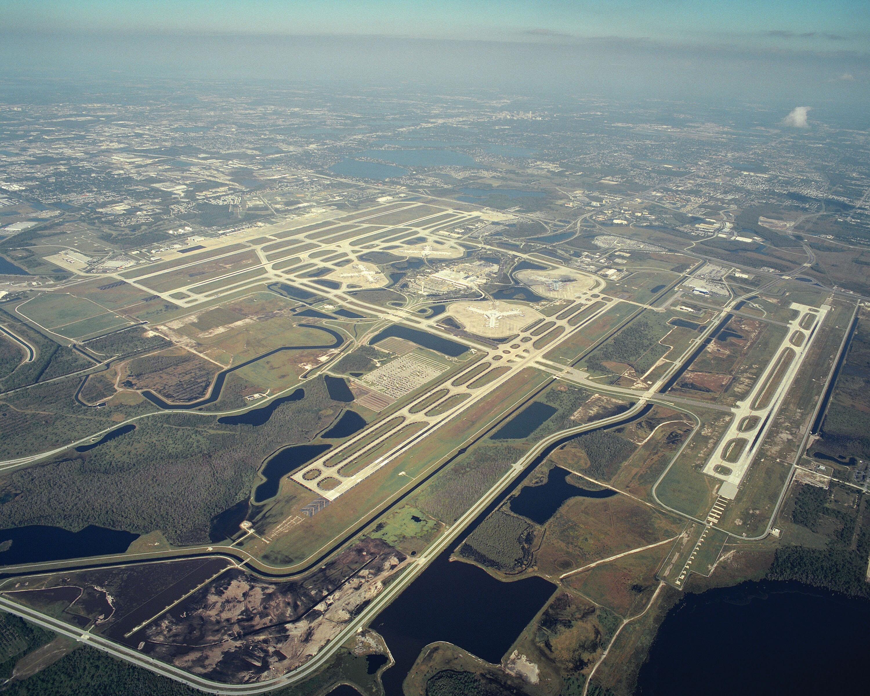 media-aerials-looking northwest