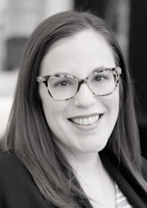 Laura Foglyano headshot