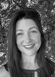 Krista Nanigian headshot