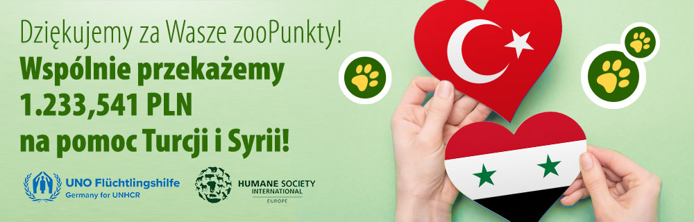 Napis na zielonym tle "Podwajamy wszystkie przekazane zooPunkty na pomoc dla Turcji i Syrii" obok serca z flagą Turcji i Syrii